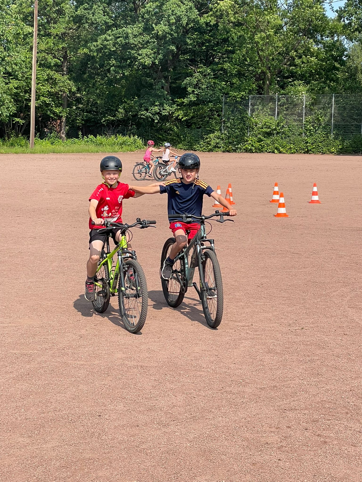 Fit für den Schülertriathlon – Zwei sportliche Projekttage an unserer Schule
