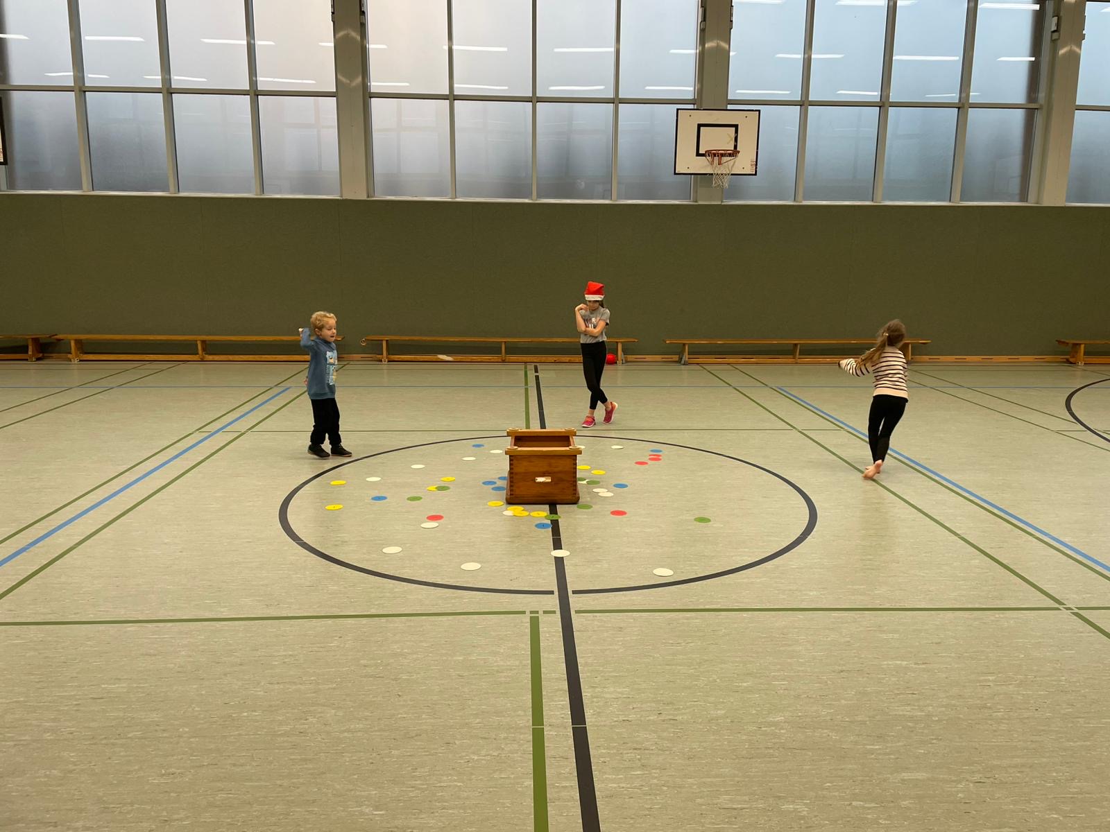 Staffeltag des Jahrgangs 1 an der Schule Surenland